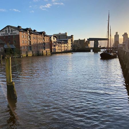Simmerdeis Am Hafen Гузум Екстер'єр фото